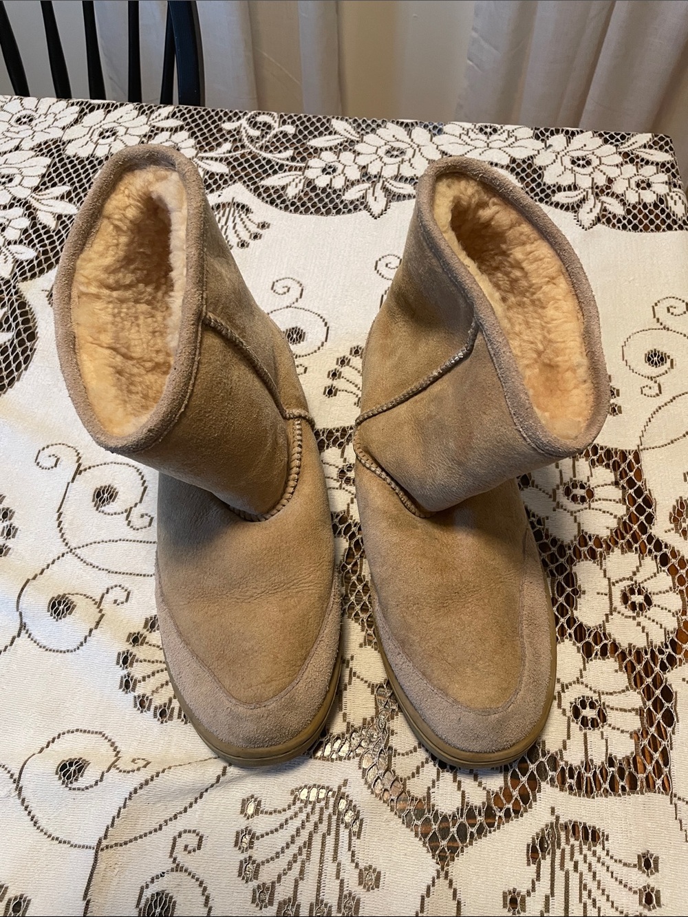 Vintage Shearling Supreme Tan/Chestnut Suede Sheepskin Boots Unisex